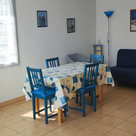 Appartement Tout Confort Dans Residence Avec Piscine Vaux-sur-Mer Buitenkant foto